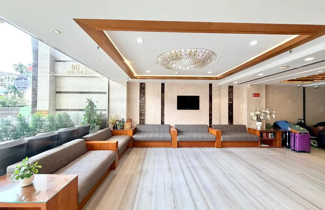Queen Ann Hotel-1